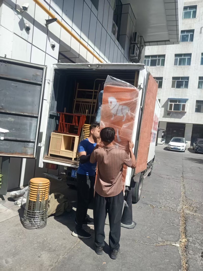 搬家市场新趋势：居民搬家需求与服务升级